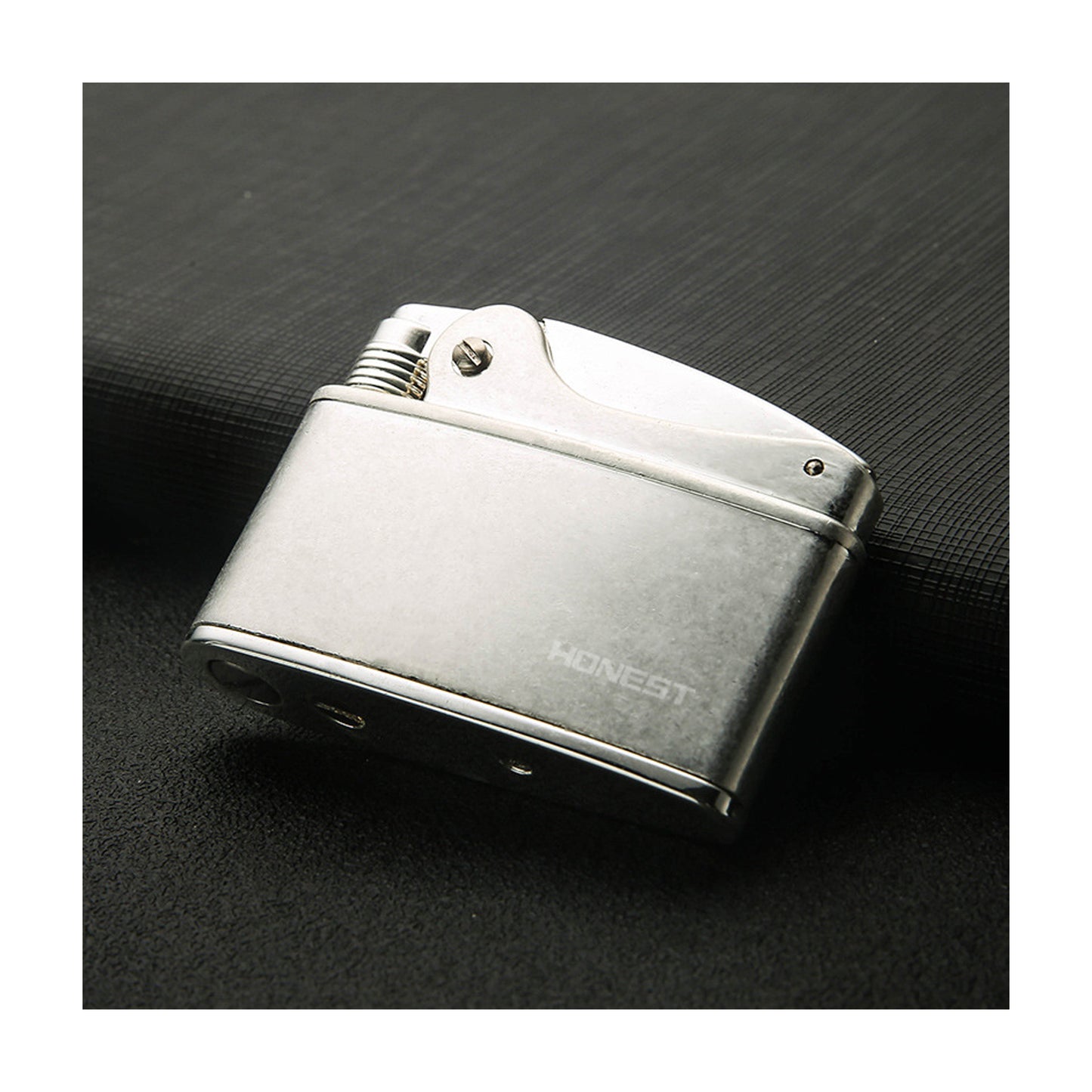 Honest Vintage Kerosene Lighter Old Fashioned Push Ignition Soft Flame Refillable Reusable Windproof Trench Men