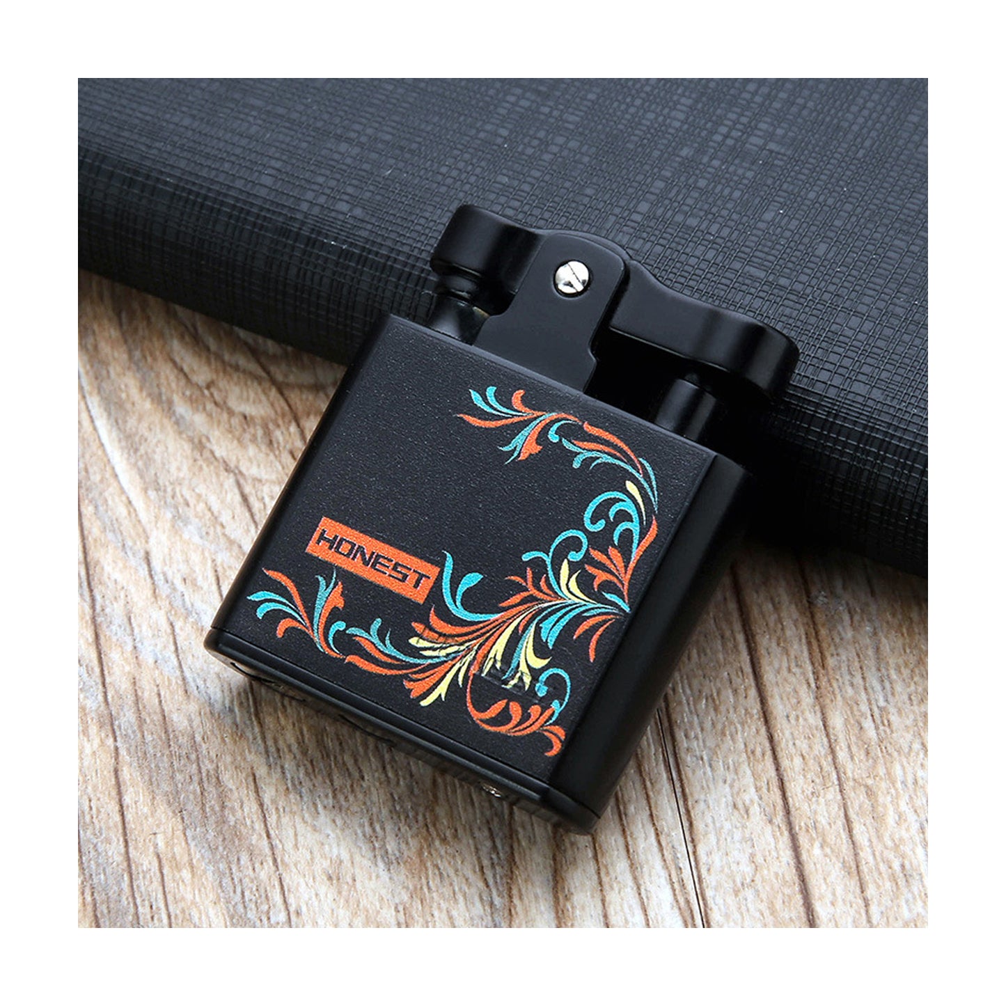 Honest Retro Antique Trench Lighter Reusable Kerosene Lighter, Old-Fashioned Nostalgic Push-Button Ignition Suitable for Candles Cigarettes Cigars Outdoor Camping Men's Gift