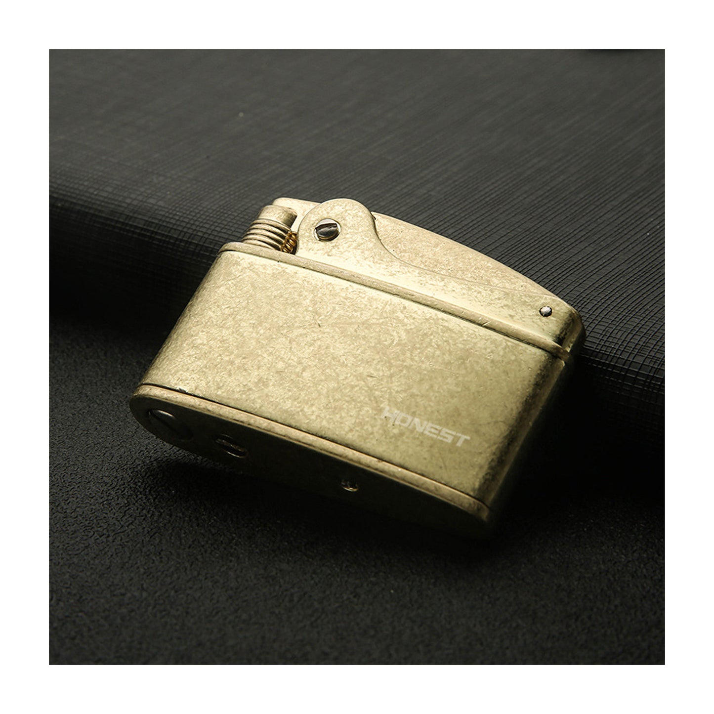 Honest Vintage Kerosene Lighter Old Fashioned Push Ignition Soft Flame Refillable Reusable Windproof Trench Men