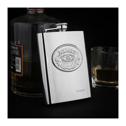 Honest Fashion High-End 6oz Stainless Steel Flask Portable Outdoor Pocket Liquor Flask Thickened 304 Stainless Steel Alcohol Flask