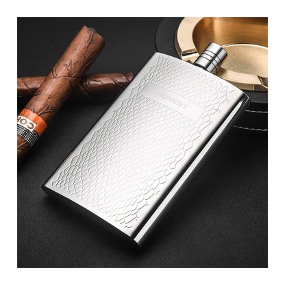 Honest 304 Stainless Steel Mini Hip Flask 5.5oz Portable Outdoor Pocket Liquor Flask Thickened Design