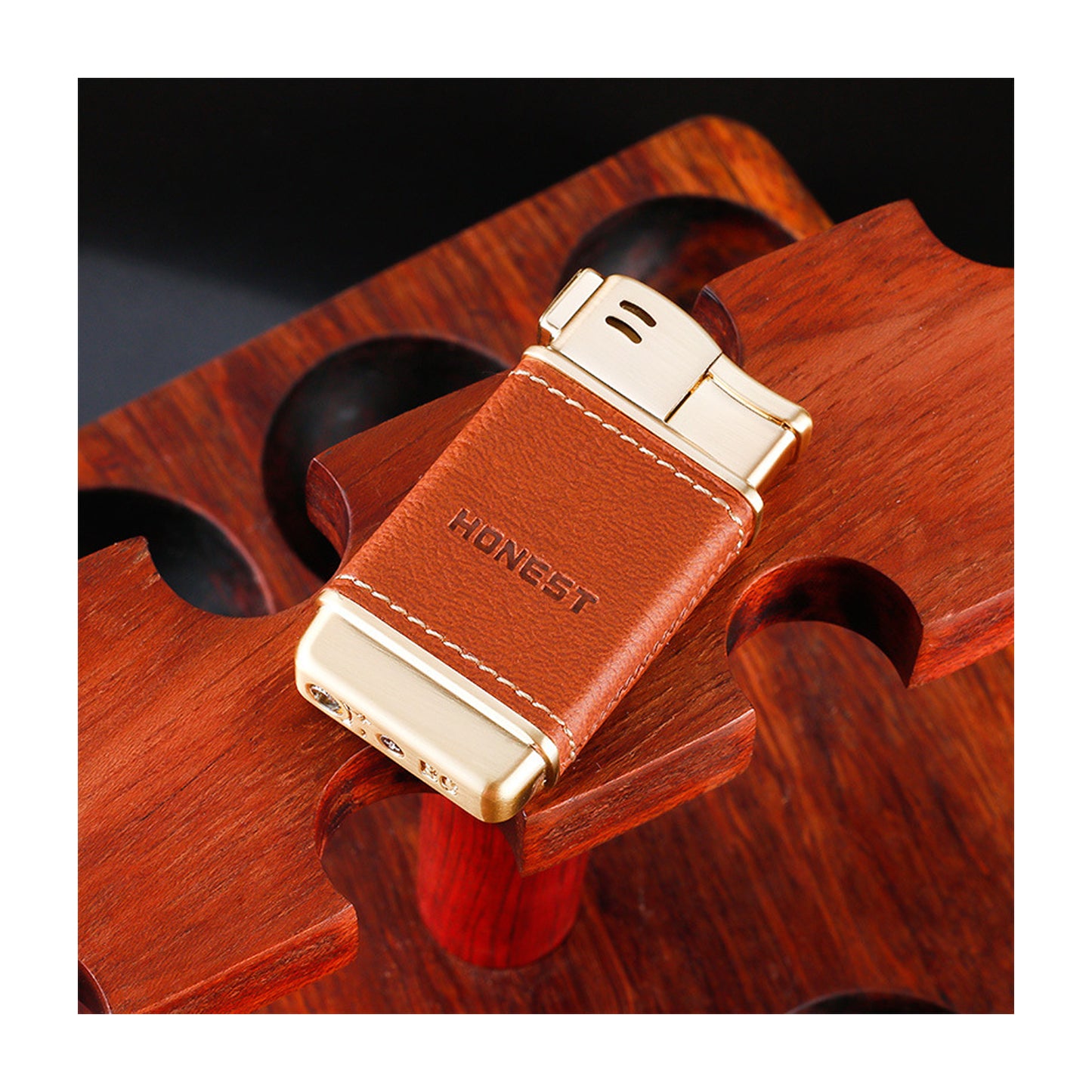 Honest Angled Flame Lighter Classic Retro Refillable Butane Lighter for Men Gift