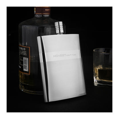Honest Stylish 6oz Hip Flask 304 Stainless Steel Portable Alcohol Flask with Polished Finish for Outdoor Travel and Gifts