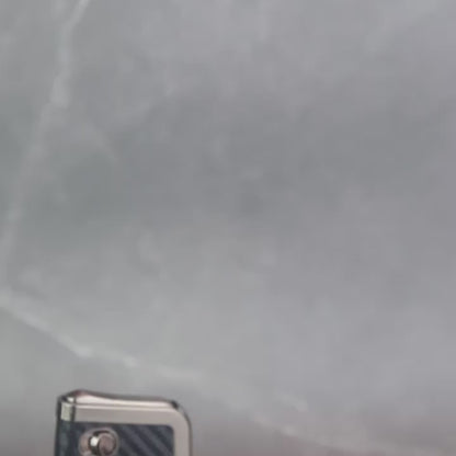 Honest Leather Metal One Piece Cast Vintage Retro Kerosene Lighter Refillable Fuel Push Ignition Design Windproof Trench